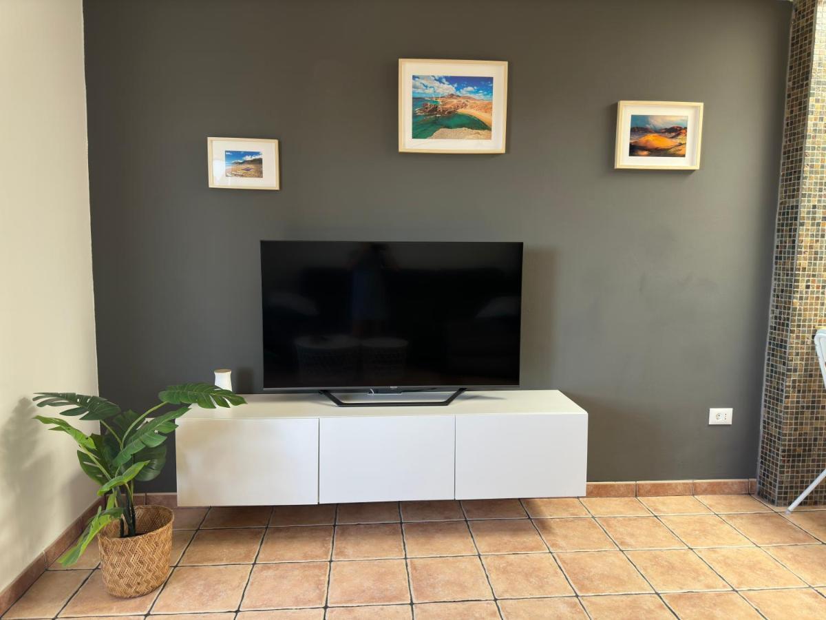 Apartamento Niar Apartment Playa Honda  Bagian luar foto